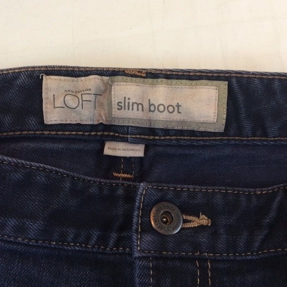 Loft Boot Cut Slim Mid-Rise Womens Jeans Size 10 Dark Wash inseam 29 Button - Picture 7 of 12